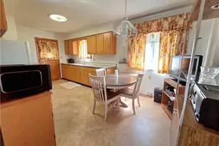 116 Benita Dr, Mingo Junction, OH 43938 - Photo 8