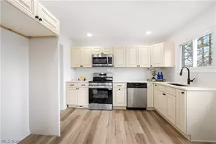 1833 Carlene Ave SW, Massillon, OH 44647 - Photo 6