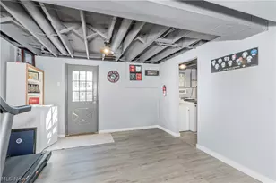 3529 Hunter Dr, North Olmsted, OH 44070 - Photo 22