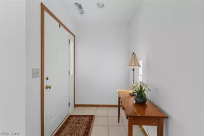 4124 Tannybrooke Lane NW #16-D, Canton, OH 44718 - Photo 2