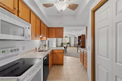 4124 Tannybrooke Lane NW #16-D, Canton, OH 44718 - Photo 12