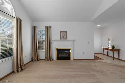 4124 Tannybrooke Lane NW #16-D, Canton, OH 44718 - Photo 4