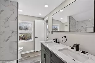 19871 Upper Valley Dr, Euclid, OH 44117 - Photo 20