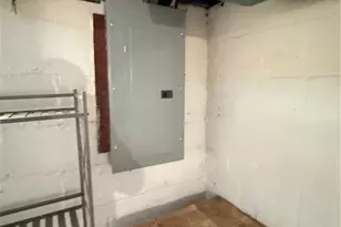 719 Jeanette Ave, Steubenville, OH 43952 - Photo 16