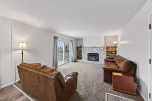 30 Chelmsford Dr, Aurora, OH 44202 - Photo 16