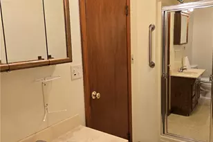 38700 Johnnycake Ridge Rd, Willoughby, OH 44094 - Photo 18