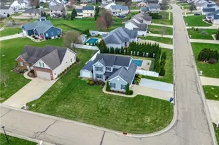 5452 Shadow Field Cir NE, Louisville, OH 44641 - Photo 48