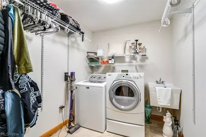 5452 Shadow Field Circle NE, Louisville, OH 44641 - Photo 16