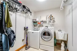 5452 Shadow Field Cir NE, Louisville, OH 44641 - Photo 16