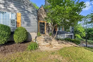 68305 Rolling Acres Dr, St Clairsville, OH 43950 - Photo 2