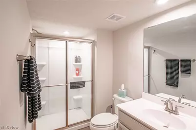 131 Wanda Court, Kent, OH 44224 - Photo 34