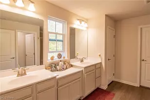 131 Wanda Ct, Kent, OH 44224 - Photo 26