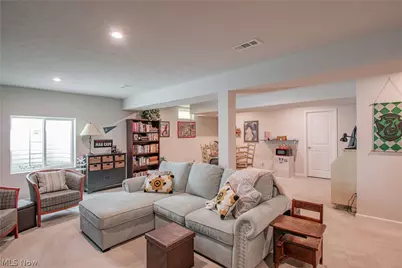 131 Wanda Court, Kent, OH 44224 - Photo 20