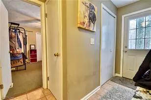 9360 Sunrise Ct, Mentor, OH 44060 - Photo 8