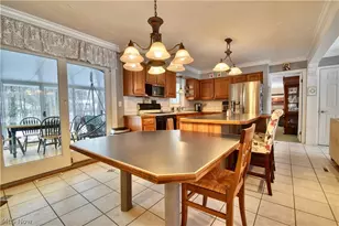 9360 Sunrise Ct, Mentor, OH 44060 - Photo 10