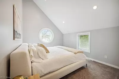 8104 Halle Avenue, Loveland, OH 44102 - Photo 18