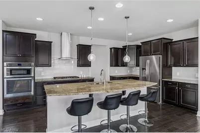 10206 Woodlands Drive, Brecksville, OH 44141 - Photo 8