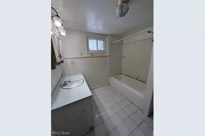 136 Ferris Avenue, Chardon, OH 44024 - Photo 26