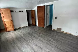 136 Ferris Ave, Chardon, OH 44024 - Photo 28