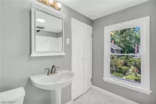 323 Groveland Club Dr, Loveland, OH 44110 - Photo 20