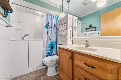 4988 State Route 46, Cortland, OH 44410 - Photo 18