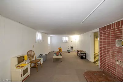 180 S Leavitt Road, Amherst, OH 44001 - Photo 28