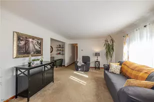 180 S Leavitt Rd, Amherst, OH 44001 - Photo 4