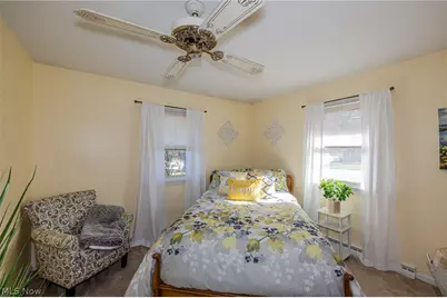 180 S Leavitt Road, Amherst, OH 44001 - Photo 18