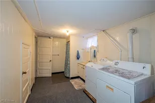 180 S Leavitt Rd, Amherst, OH 44001 - Photo 32