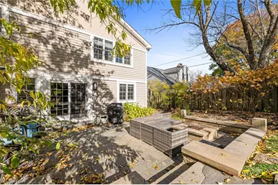 24000 Wimbledon Road, Huber Heights, OH 44122 - Photo 32