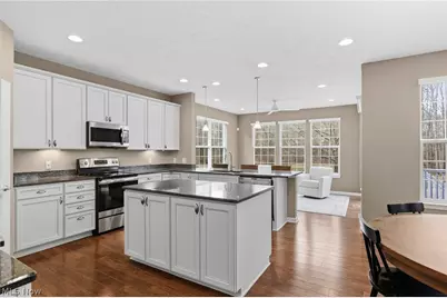 10564 Herrington Drive, Reminderville, OH 44202 - Photo 14