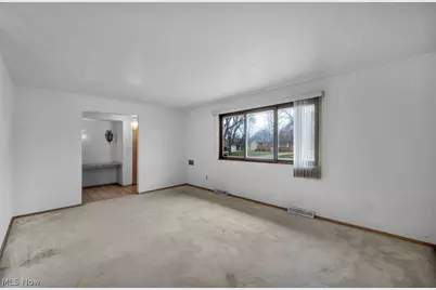 24419 Ronan Road, Huber Heights, OH 44146 - Photo 18