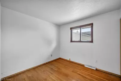 24419 Ronan Road, Huber Heights, OH 44146 - Photo 26