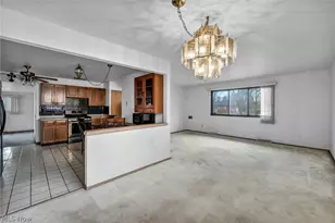 24419 Ronan Rd, Huber Heights, OH 44146 - Photo 14