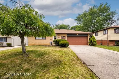 24419 Ronan Road, Huber Heights, OH 44146 - Photo 2