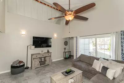 5485 Wildwood Court #D, Willoughby, OH 44094 - Photo 2