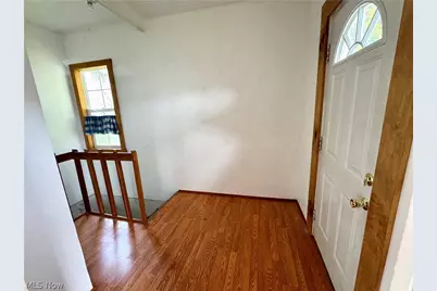 317 E Main Street, West Lafayette, OH 43845 - Photo 18