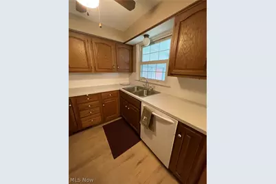 3025 Killian Road, Uniontown, OH 44685 - Photo 6