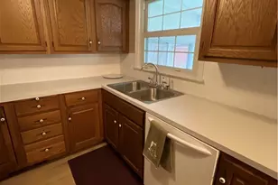 3025 Killian Rd, Uniontown, OH 44685 - Photo 6