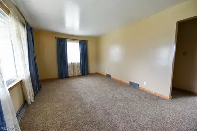 490 Stephens Road, Akron, OH 44312 - Photo 12