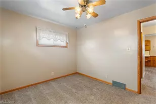 490 Stephens Rd, Akron, OH 44312 - Photo 18