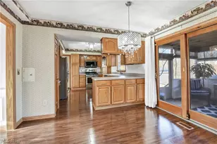 7916 Oakridge Dr, Mentor, OH 44060 - Photo 16