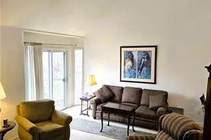 22693 Melissa Ln, Strongsville, OH 44149 - Photo 6