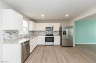 784 Pine Spring Dr, Painesville, OH 44077 - Photo 8
