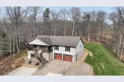 1950 Sams Creek Road, Mineral Wells, WV 26150 - Photo 4