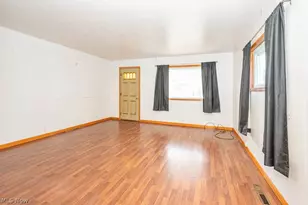 1055 Ambrose Ave, East Liverpool, OH 43920 - Photo 16