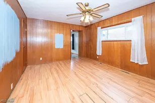 1055 Ambrose Ave, East Liverpool, OH 43920 - Photo 14