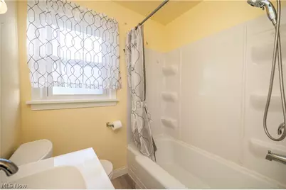 60 Renee Drive, Struthers, OH 44471 - Photo 30