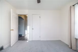 60 Renee Dr, Struthers, OH 44471 - Photo 24