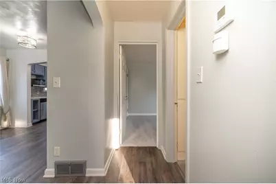 60 Renee Drive, Struthers, OH 44471 - Photo 28